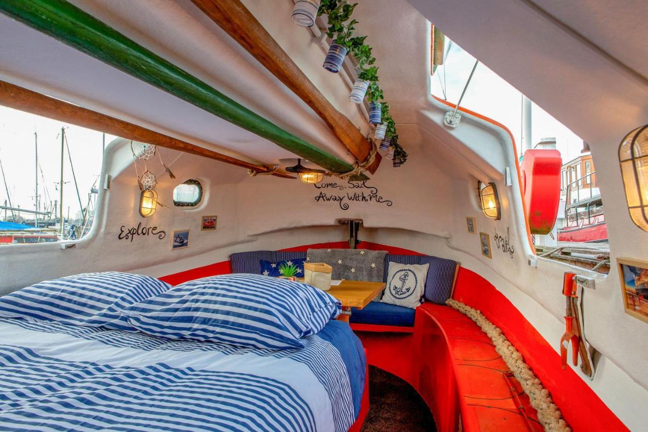 Polarstern - Unique Boatstay! モニキンダム エクステリア 写真