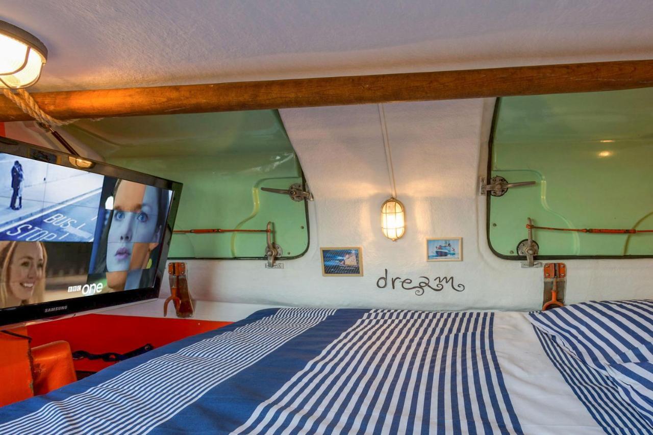 Polarstern - Unique Boatstay! モニキンダム エクステリア 写真