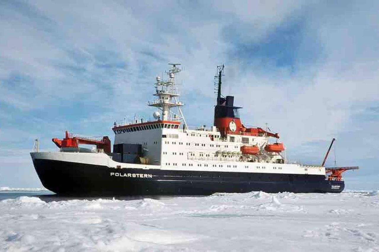 Polarstern - Unique Boatstay! モニキンダム エクステリア 写真