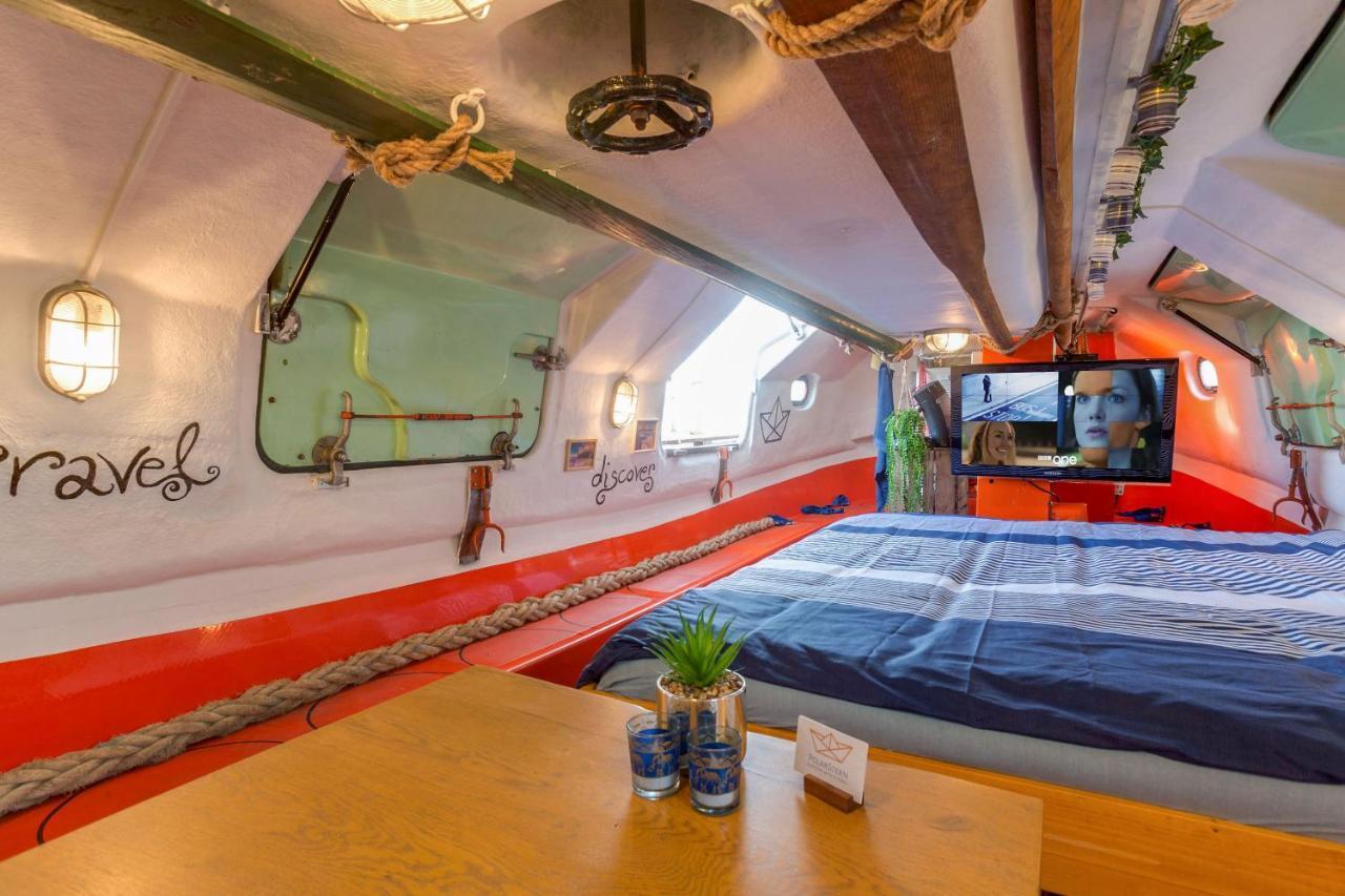Polarstern - Unique Boatstay! モニキンダム エクステリア 写真
